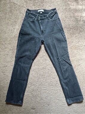 Abercrombie & Fitch High-Rise Straight Jeans — Charcoal Wash